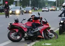 motociclista ferido